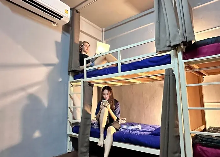 Y&dhostel